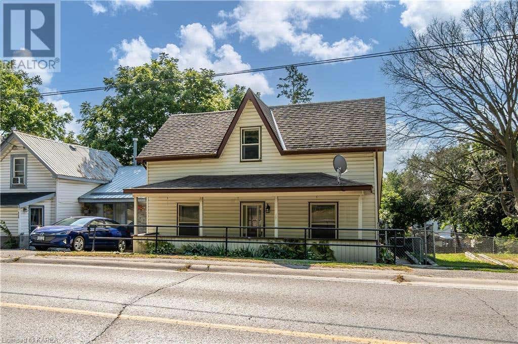 322 DUNDAS Street, Deseronto, ON K0K1X0 House For Sale RE/MAX 40644029