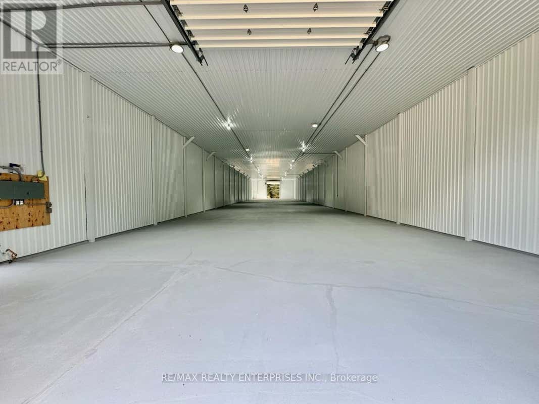 (BARN 2) - 4992 NINTH LINE