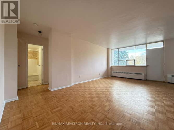 211 - 500 DAWES ROAD
