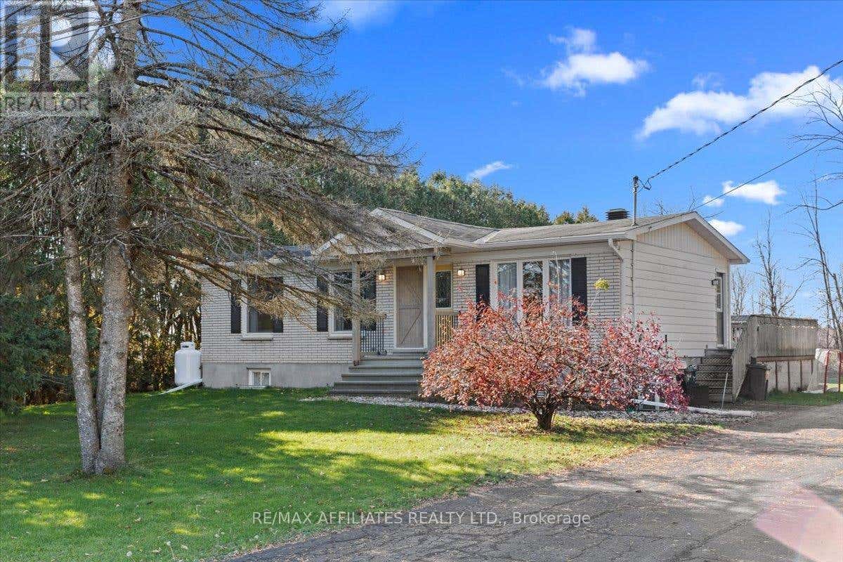 2462 Dunning Rd