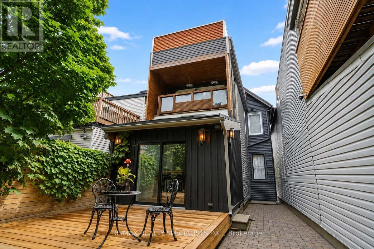 418 OSSINGTON AVENUE