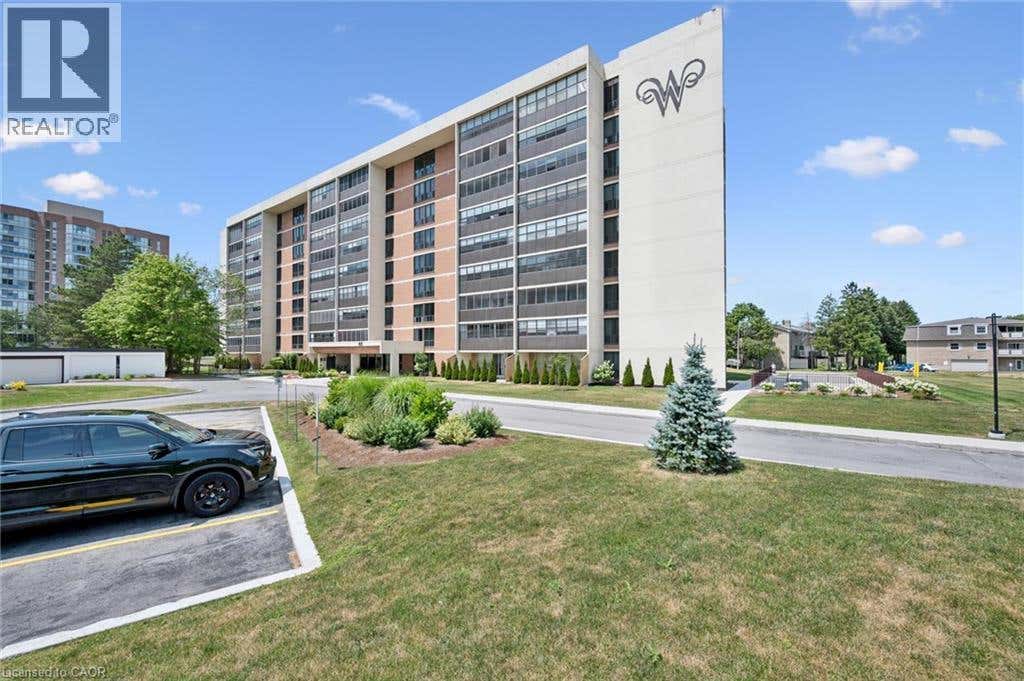 65 WESTMOUNT ROAD N UNIT# 304