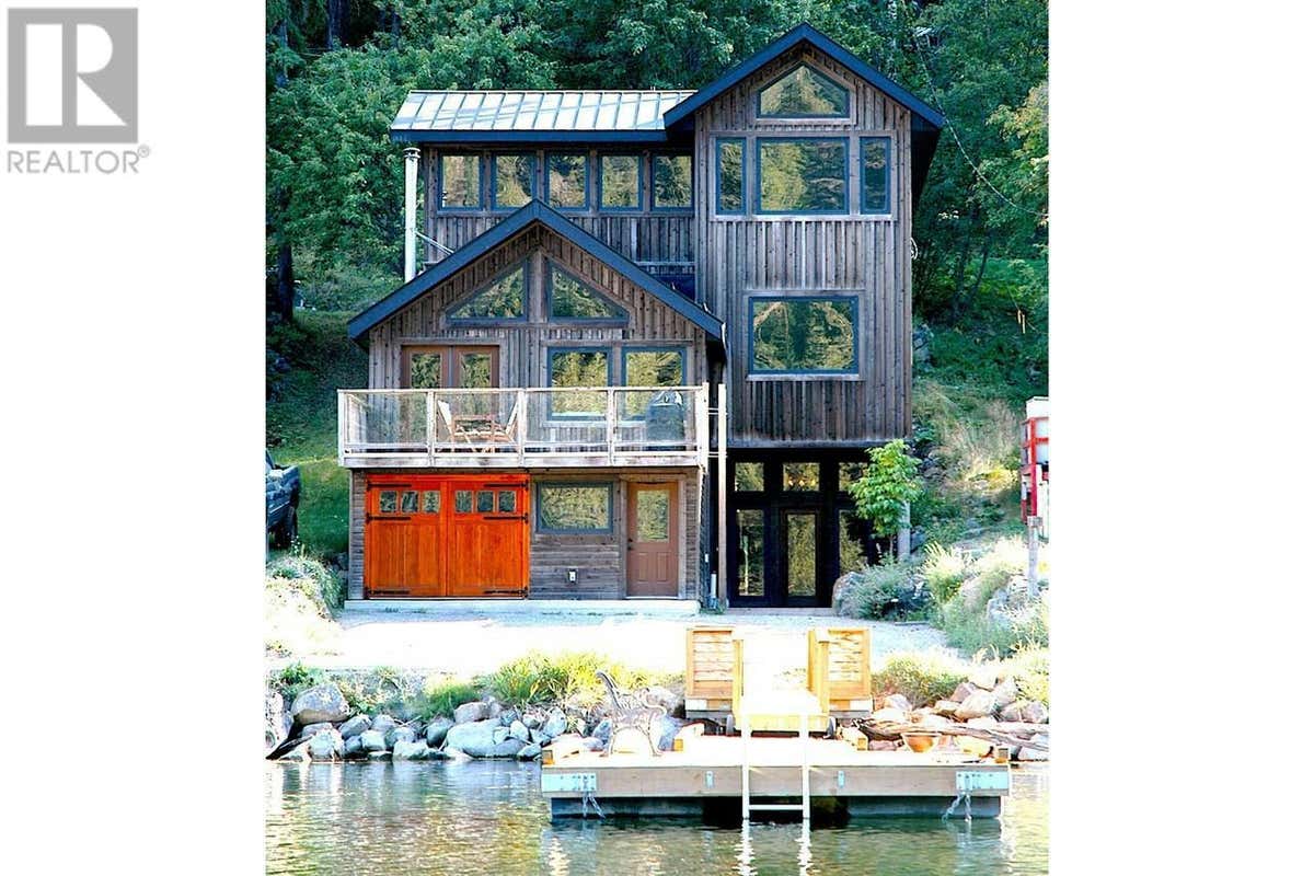 1844 PAUL LAKE ROAD, Kamloops, BC House For Sale RE/MAX 181438