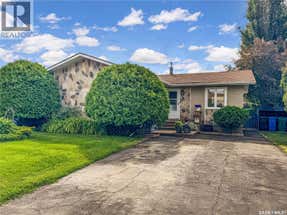 2107 101st CRESCENT
