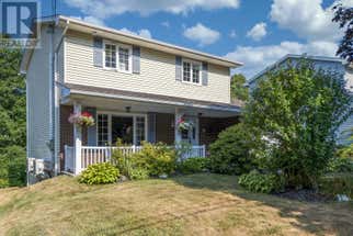 54 Riverview Crescent