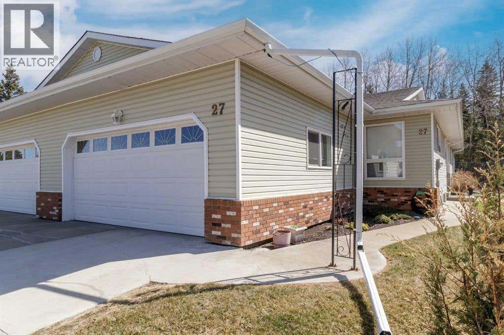 27, 2821 BOTTERILL CRESCENT, RED DEER, AB T4R2E5 - Image 746899e4f6eb87711362a19328b9a0ce44eb861c