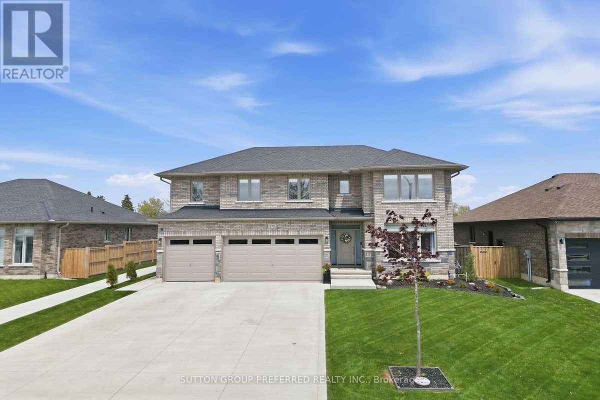 215 LEITCH STREET