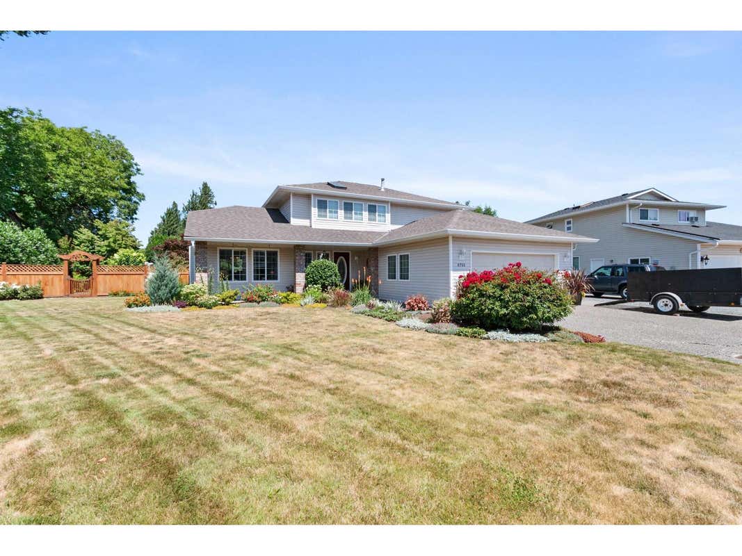 6755 HENRY STREET, SARDIS SOUTH