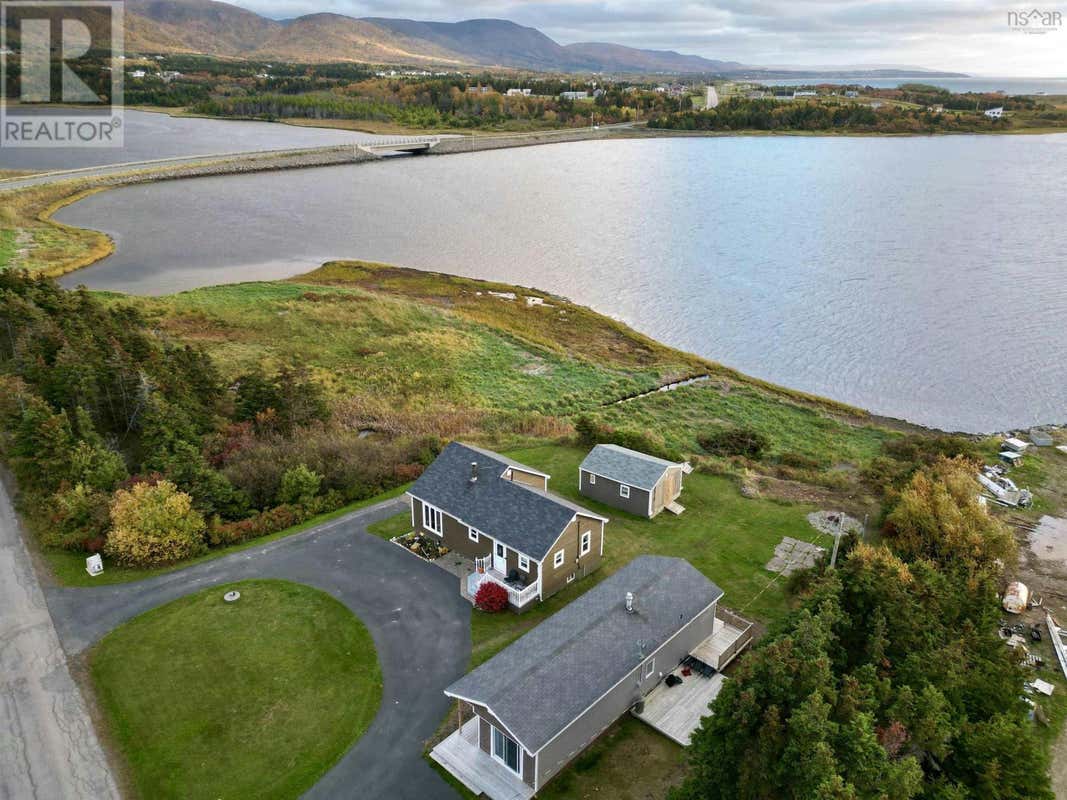 96 & 98 Chemin Hache, Point Cross, NS B0E1H0 House For Sale RE/MAX