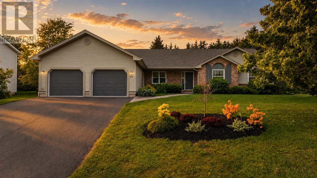 77 PARKSIDE DRIVE