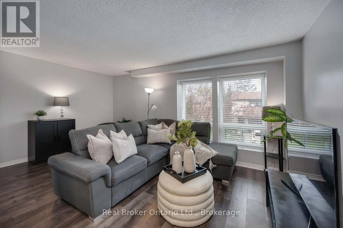 30 - 220 ORMOND DRIVE