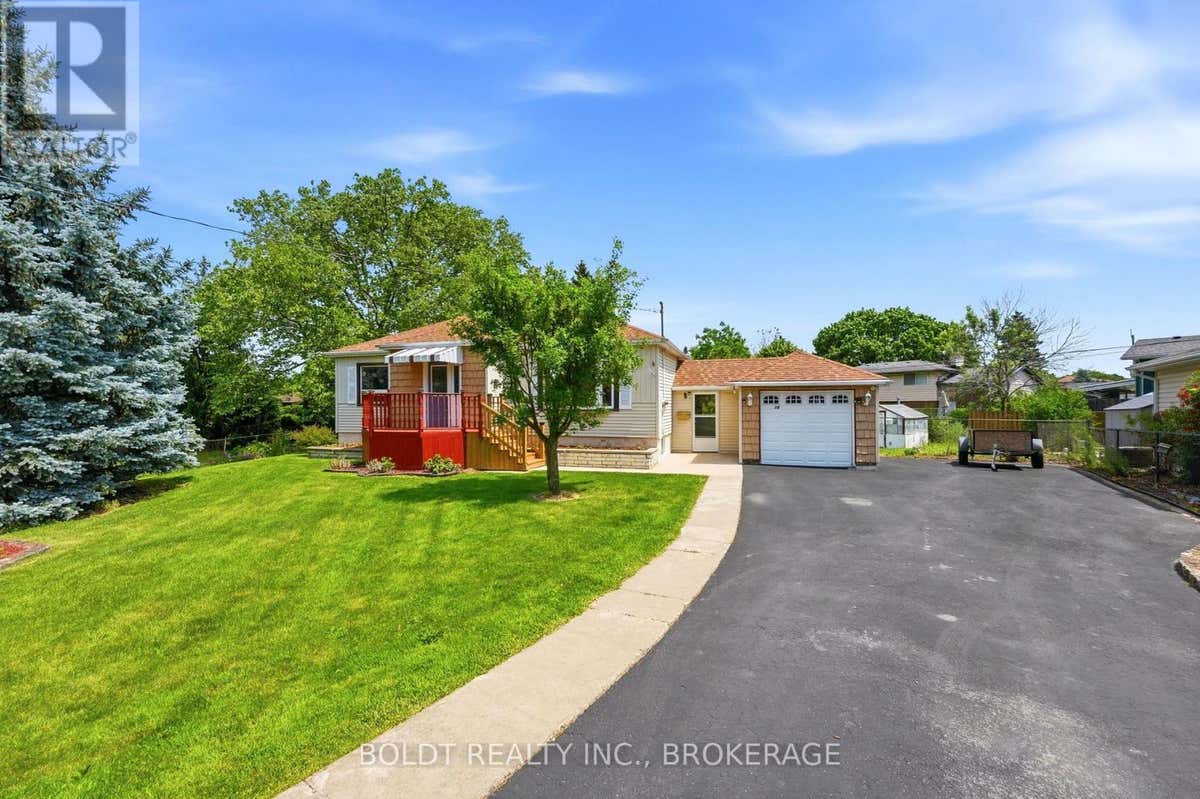 16 GRAMMAR AVENUE