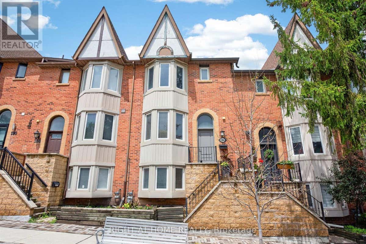 45 - 186 WOODBRIDGE AVENUE