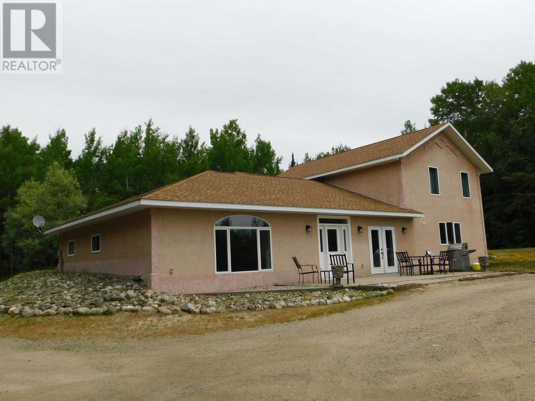 722 SANDY BEACH RD