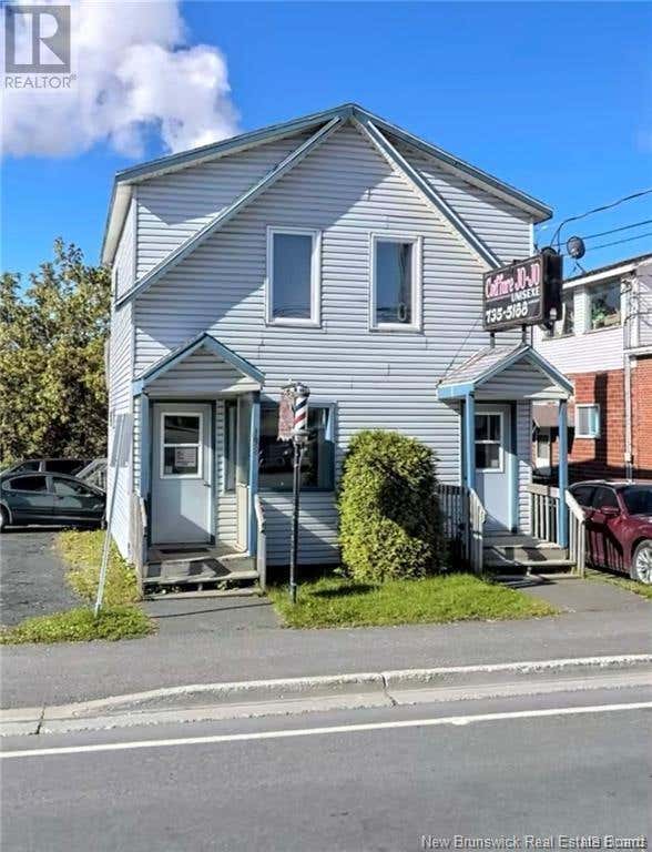 198 Victoria  