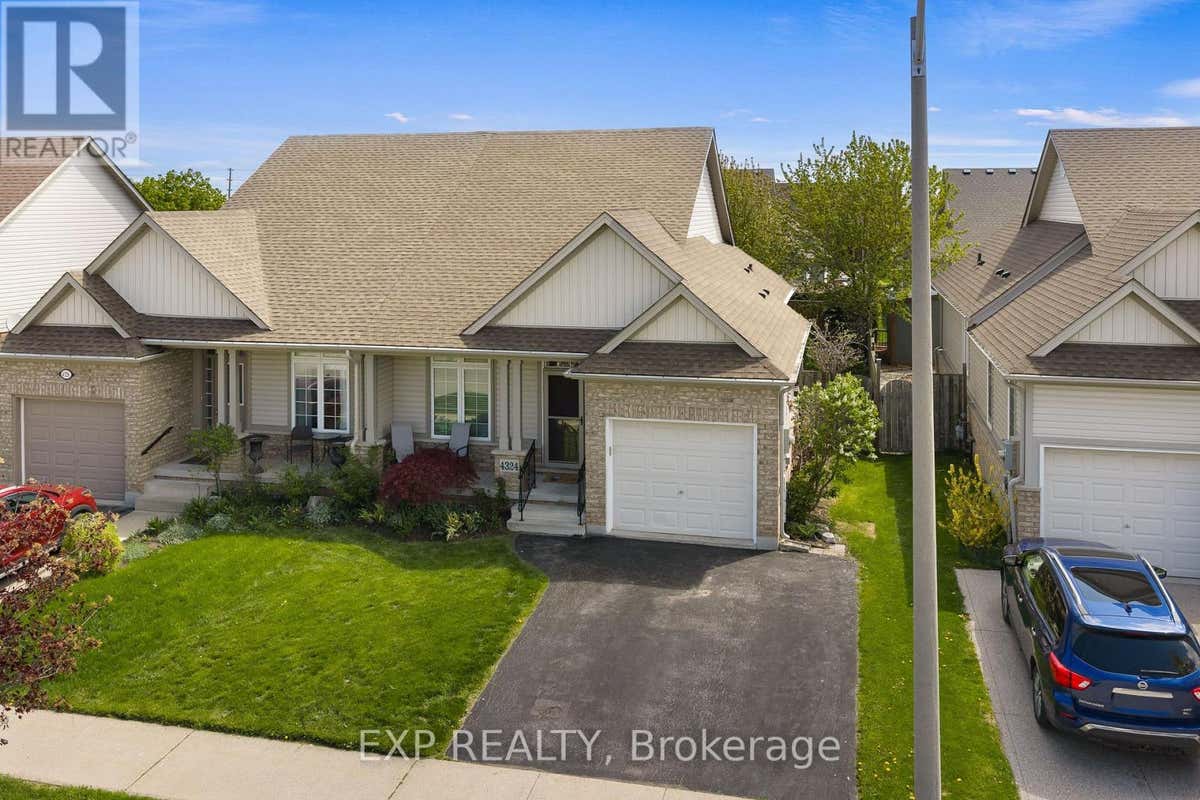 4324 BEVERLEY CRESCENT