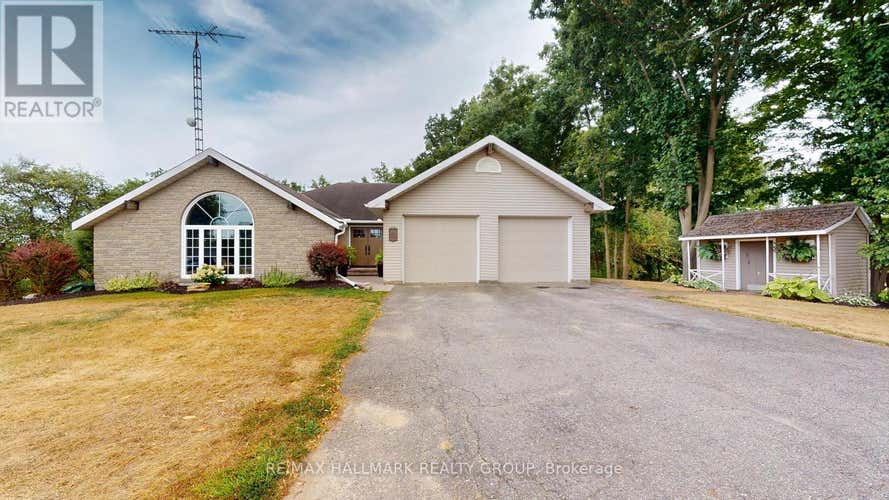 2661 MCINTOSH ROAD W