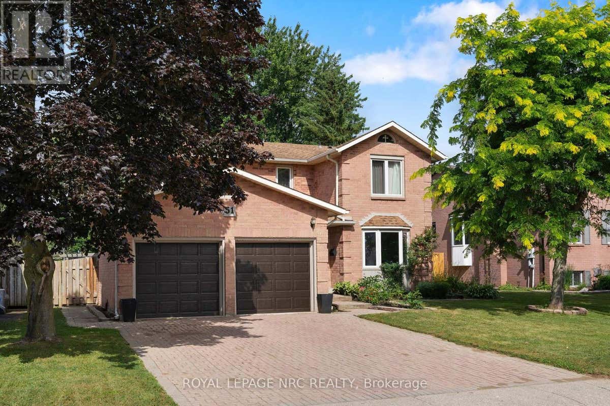 51 BRIARSDALE CRESCENT