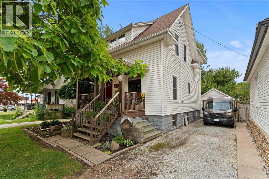 11 VICTORIA AVENUE NORTH