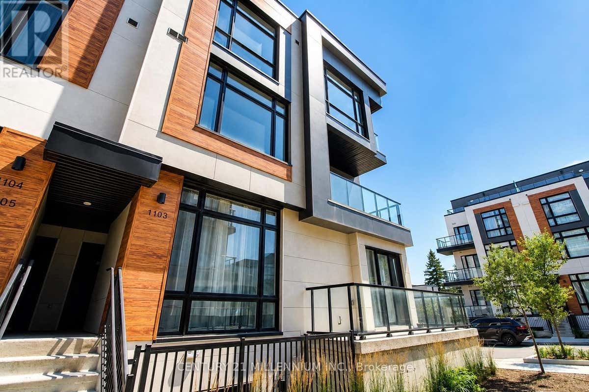 1103 - 12 DAVID EYER ROAD