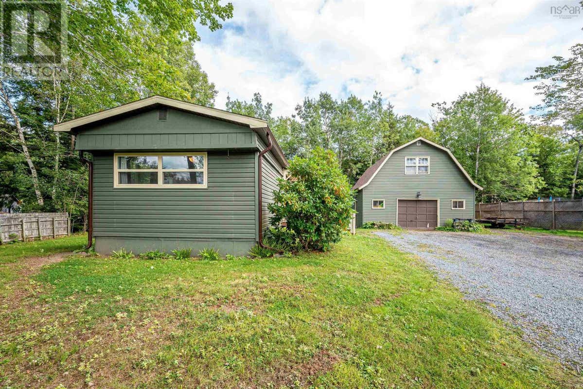 186 St Andrews Street, Stewiacke, NS B0N2J0 House For Sale RE/MAX