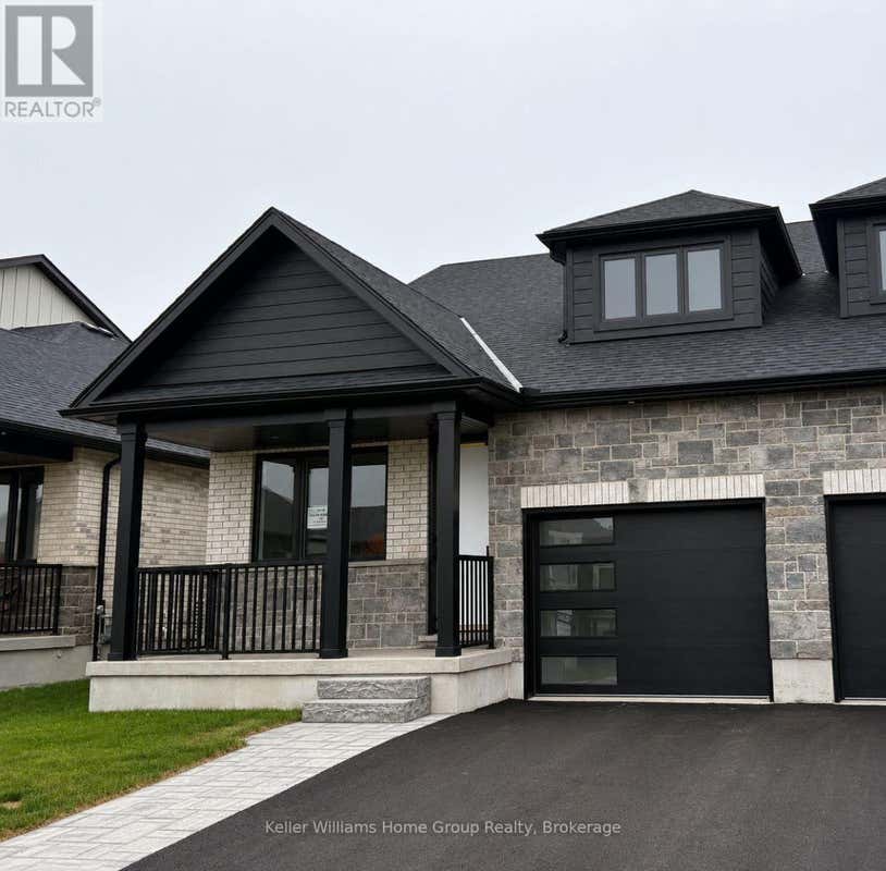7 HALLS DRIVE