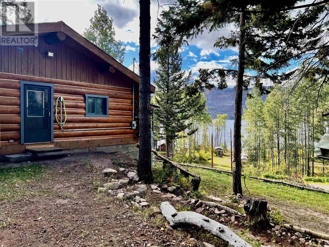 2810 FRANCOIS LAKE ROAD, Fraser Lake, BC V0J1S0 House For Sale | RE/MAX ...