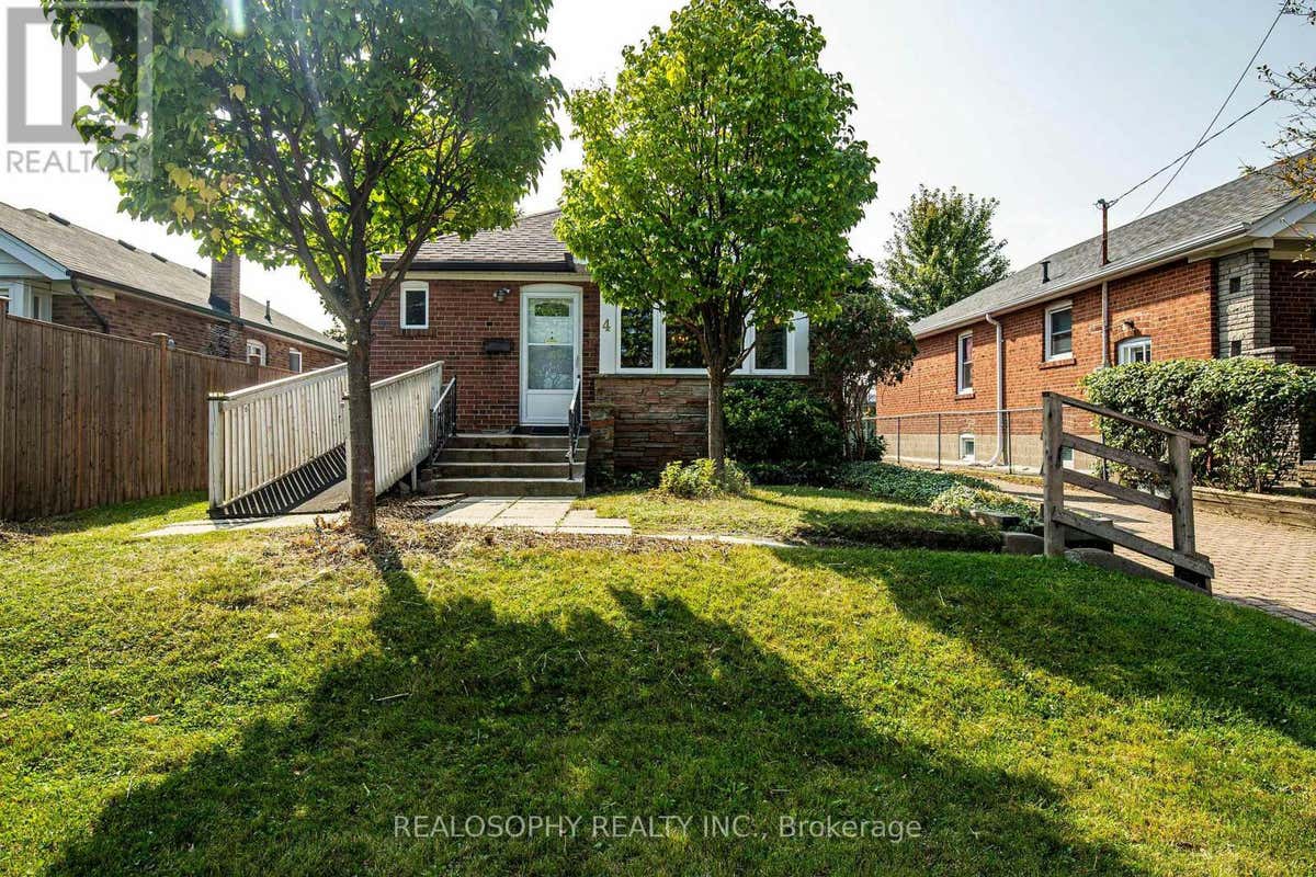4 BURNLEY AVENUE, Toronto (WexfordMaryvale), ON M1R2M4 House For Sale