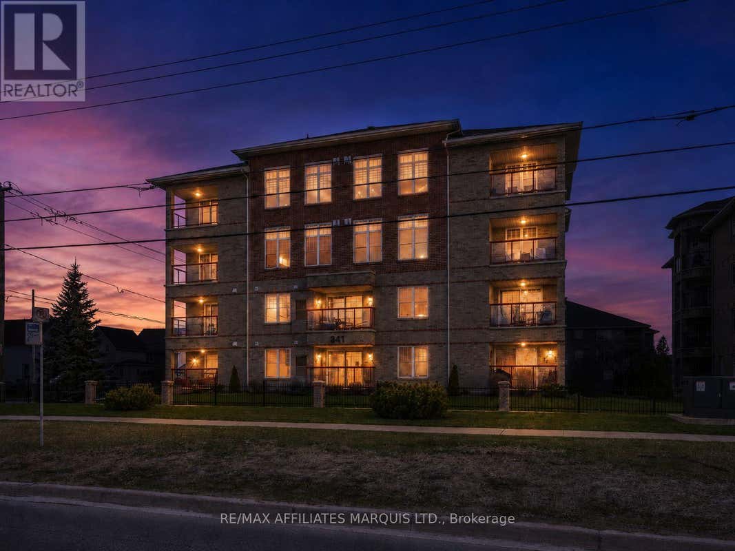 402 - 341 WATER STREET W
