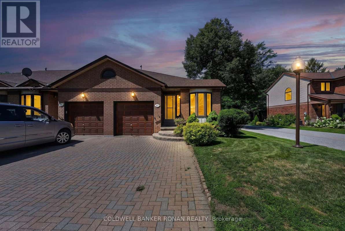 11 - 101 GREEN BRIAR ROAD