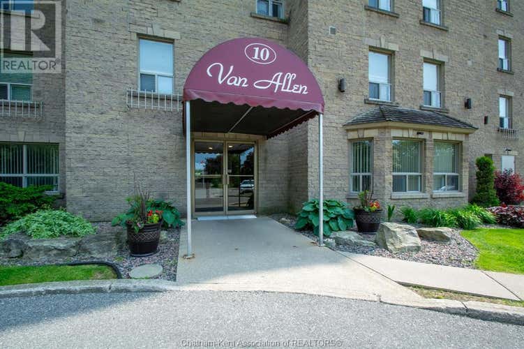 10 Van Allen AVENUE Unit# 804