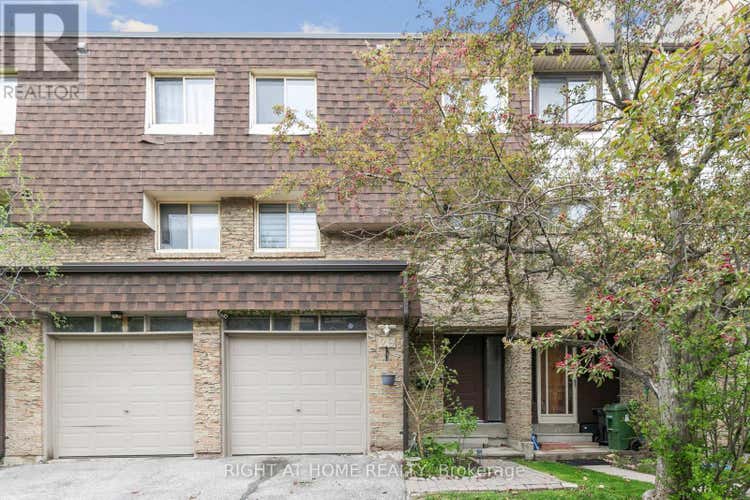 29 - 15 HUNTINGWOOD DRIVE