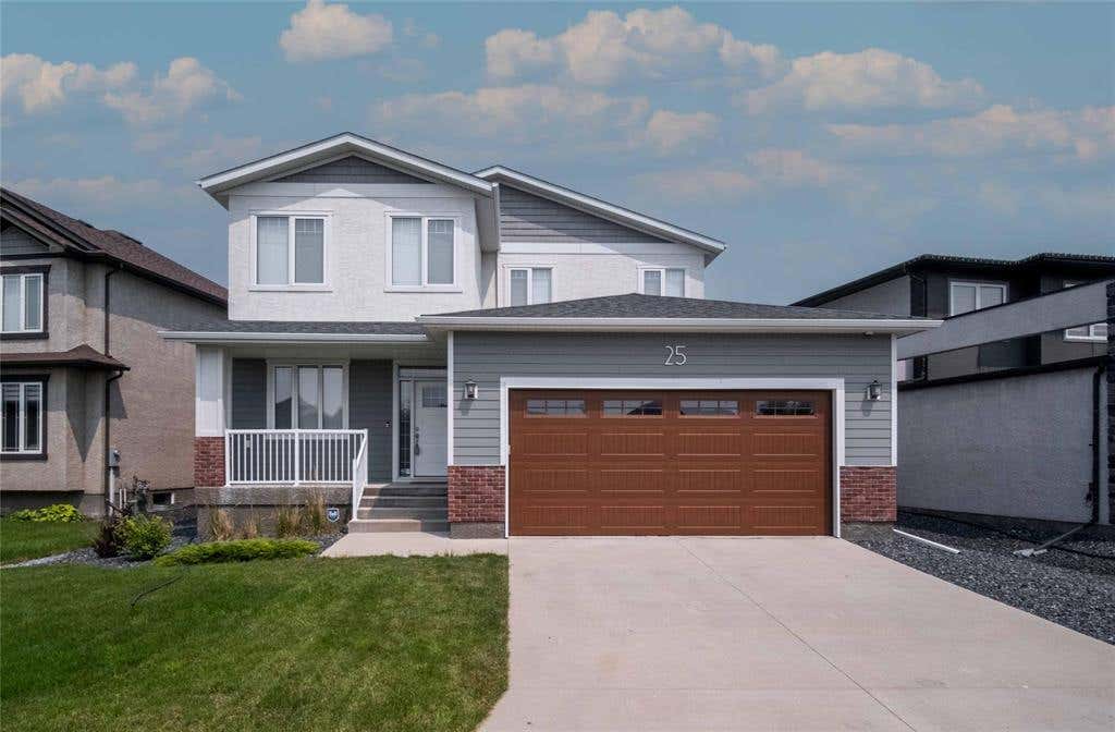 25 SUNDOG DRIVE