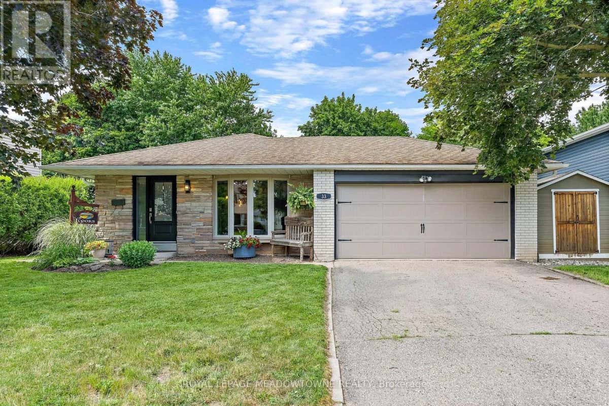 33 FAGAN DRIVE