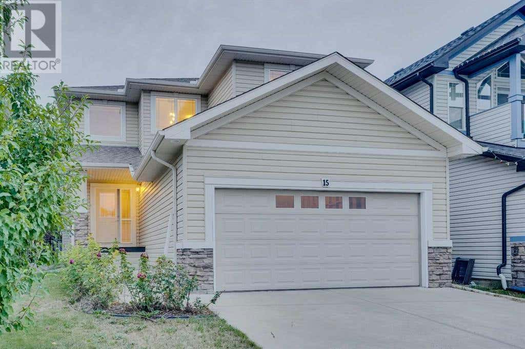 15 Sunset Close, Cochrane, AB T4C0B3 House For Sale RE/MAX A2160730