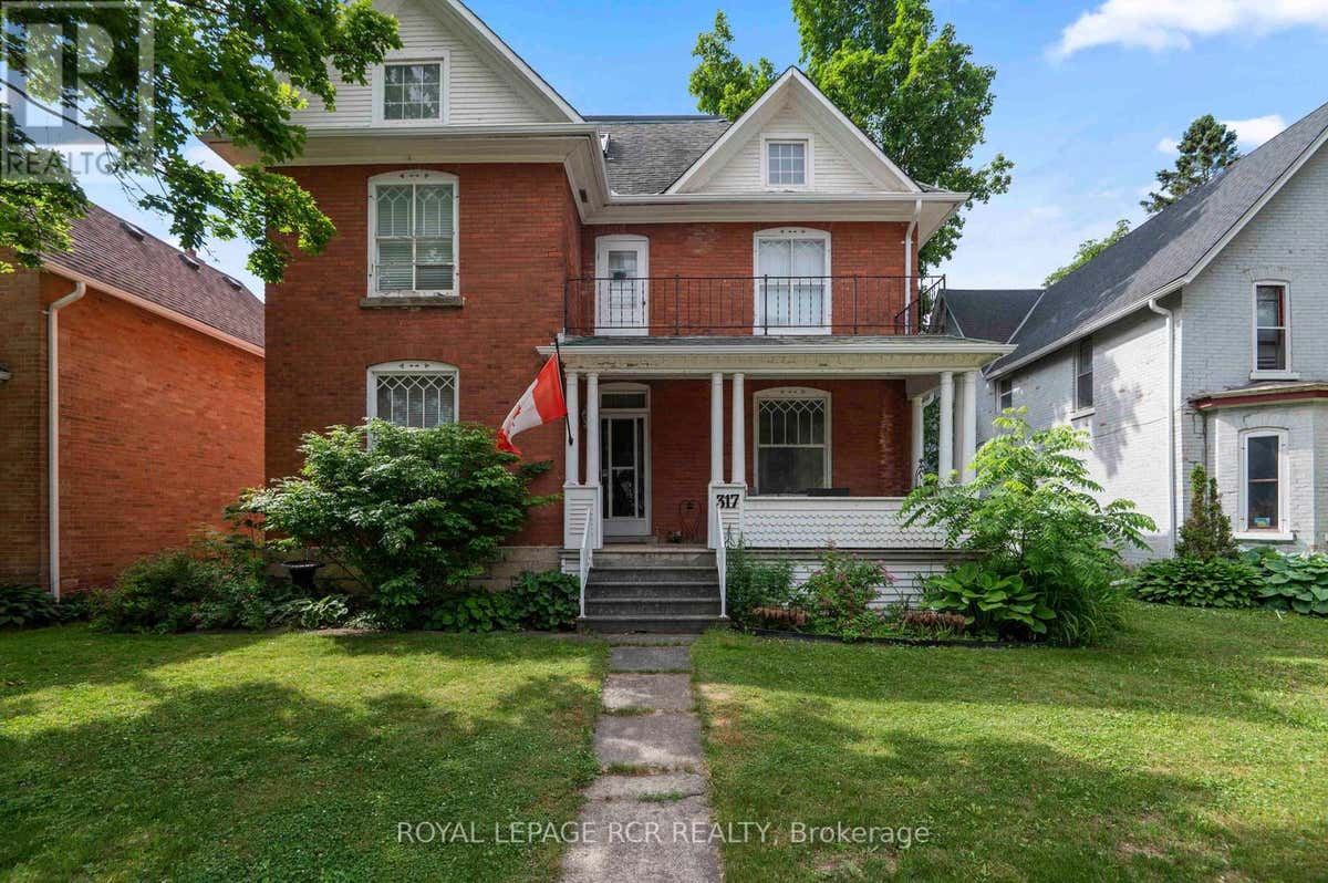 317 MAIN STREET E