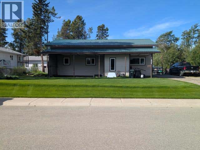 1203 SPRUCE STREET