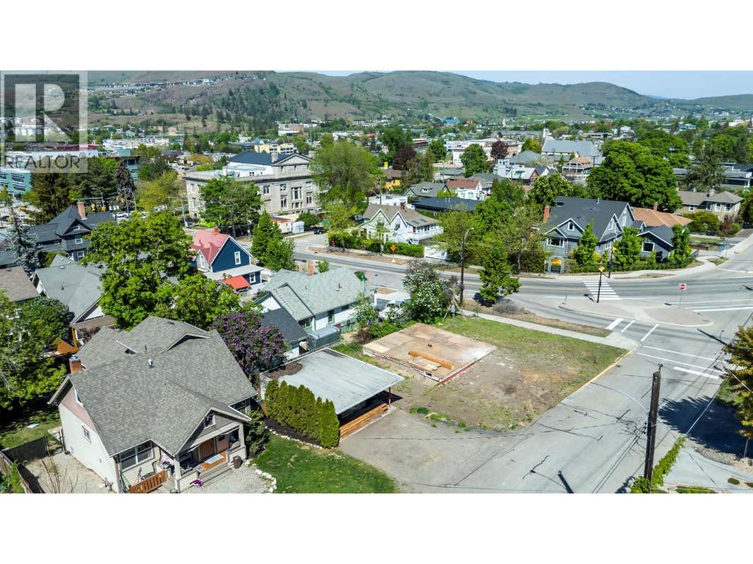 2-2500 30 AVENUE LOT# 2
