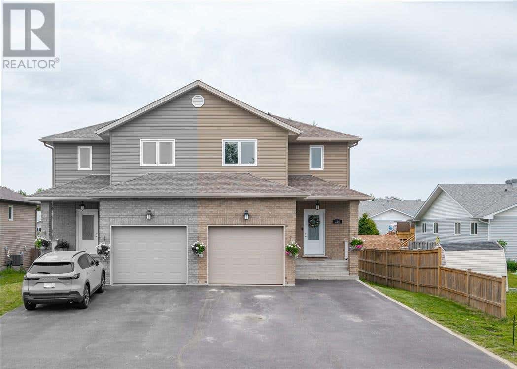 226 SPRINGHILL DRIVE