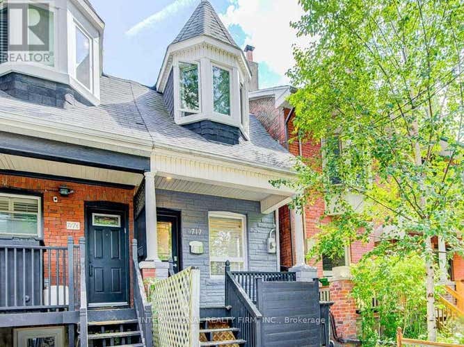 717 PALMERSTON AVENUE