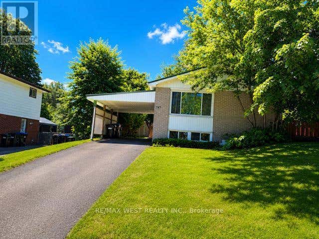747 BIRCHWOOD DRIVE NW