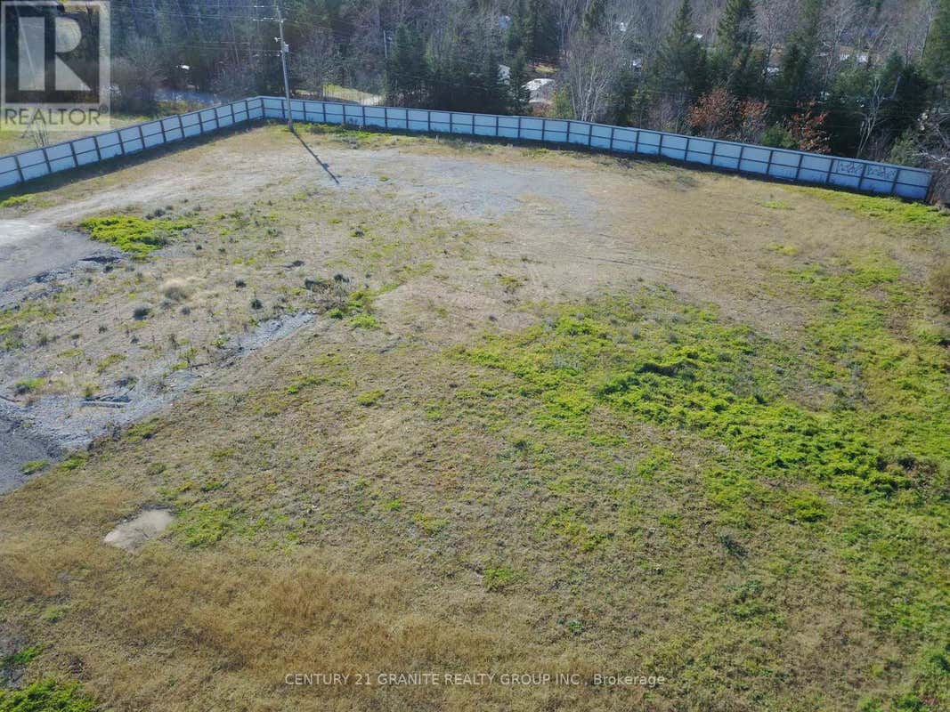 546 HASTINGS STREET N