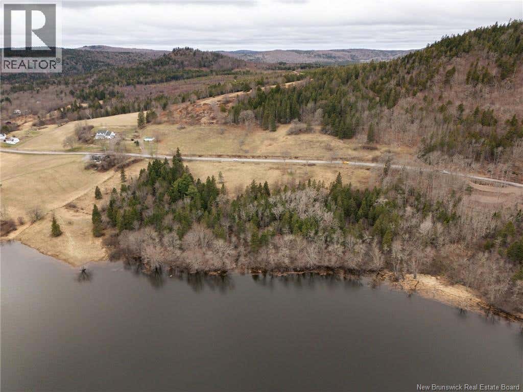 LOT A-1 PICKWAUKET