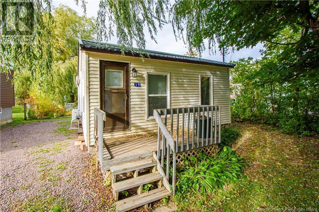 19 Dunham Road, PointeDuChêne, NB E4P4C6 House For Sale RE/MAX