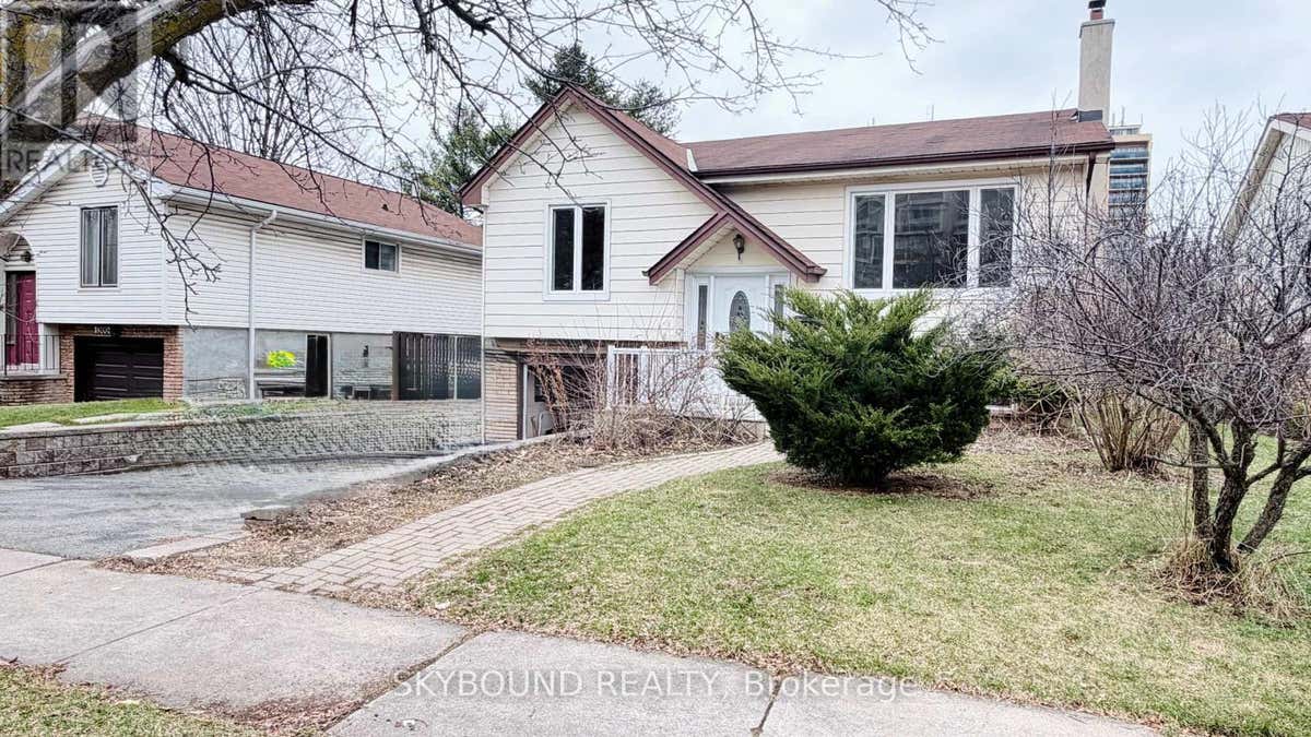 1298 FOREST HILL