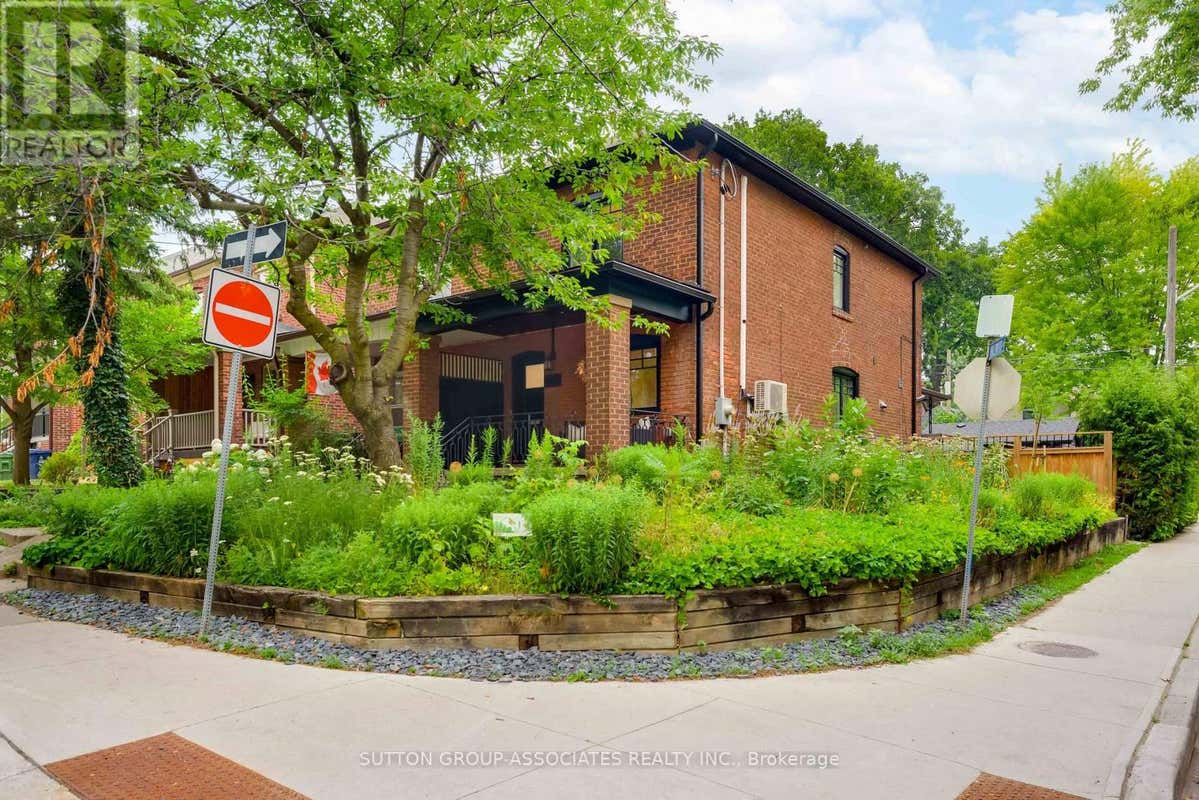 281 ARLINGTON AVENUE