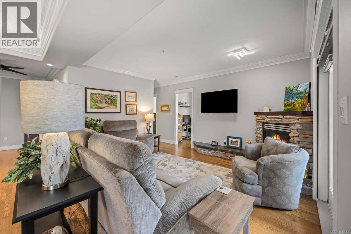 134 3666 ROYAL VISTA WAY