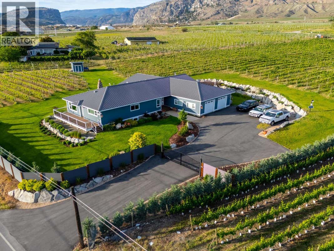 7207 TUCELNUIT DRIVE