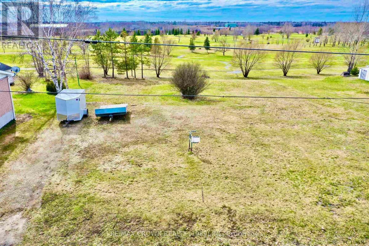 228 AND 232 ROSS ROAD, Smooth Rock Falls, ON P0L2B0 Commercial Real