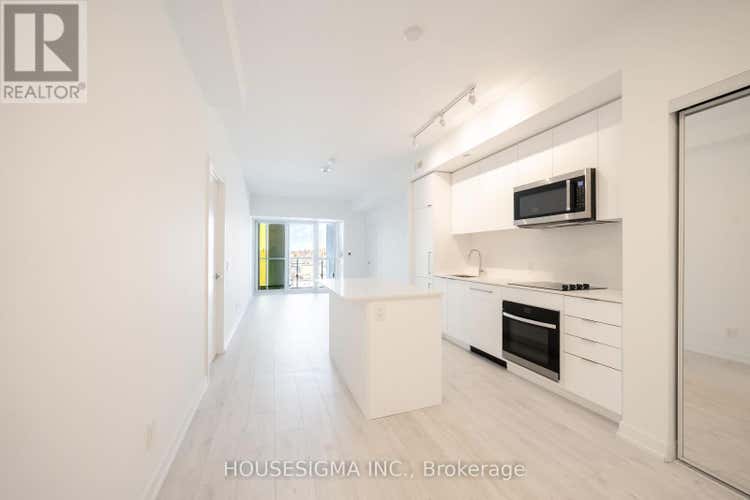 703 - 181 SHEPPARD AVENUE E